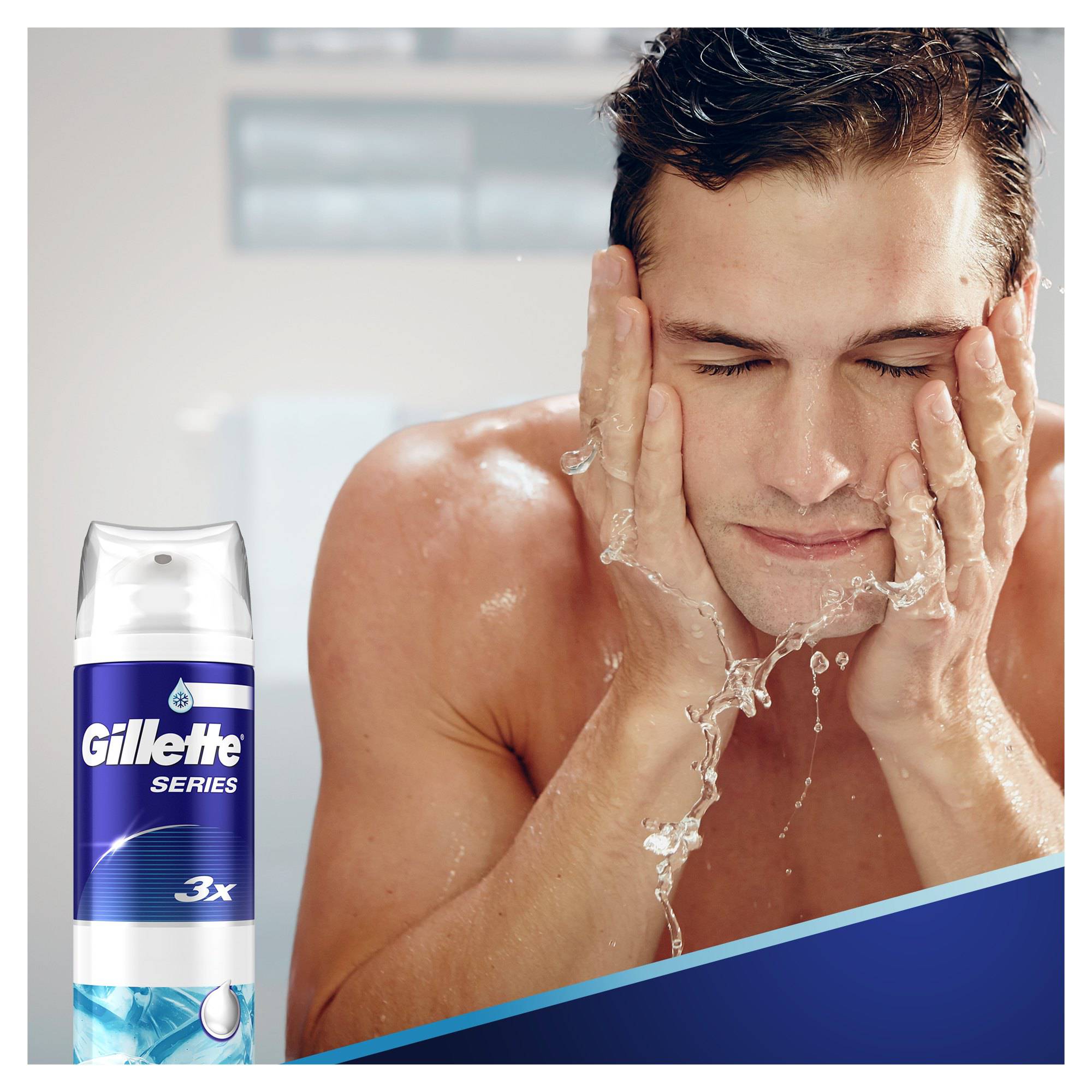 Gillette Series Sensitive Cool pena na holenie 250 ml