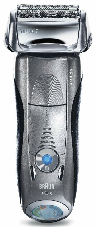 Braun Series 7-799cc-7 Wet&Dry holiaci strojček + CCR 2 ZDARMA