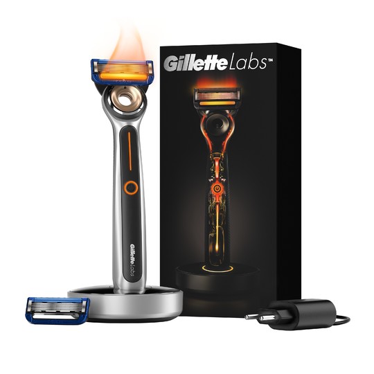 Gillette Labs Heated Razor holiaci strojček