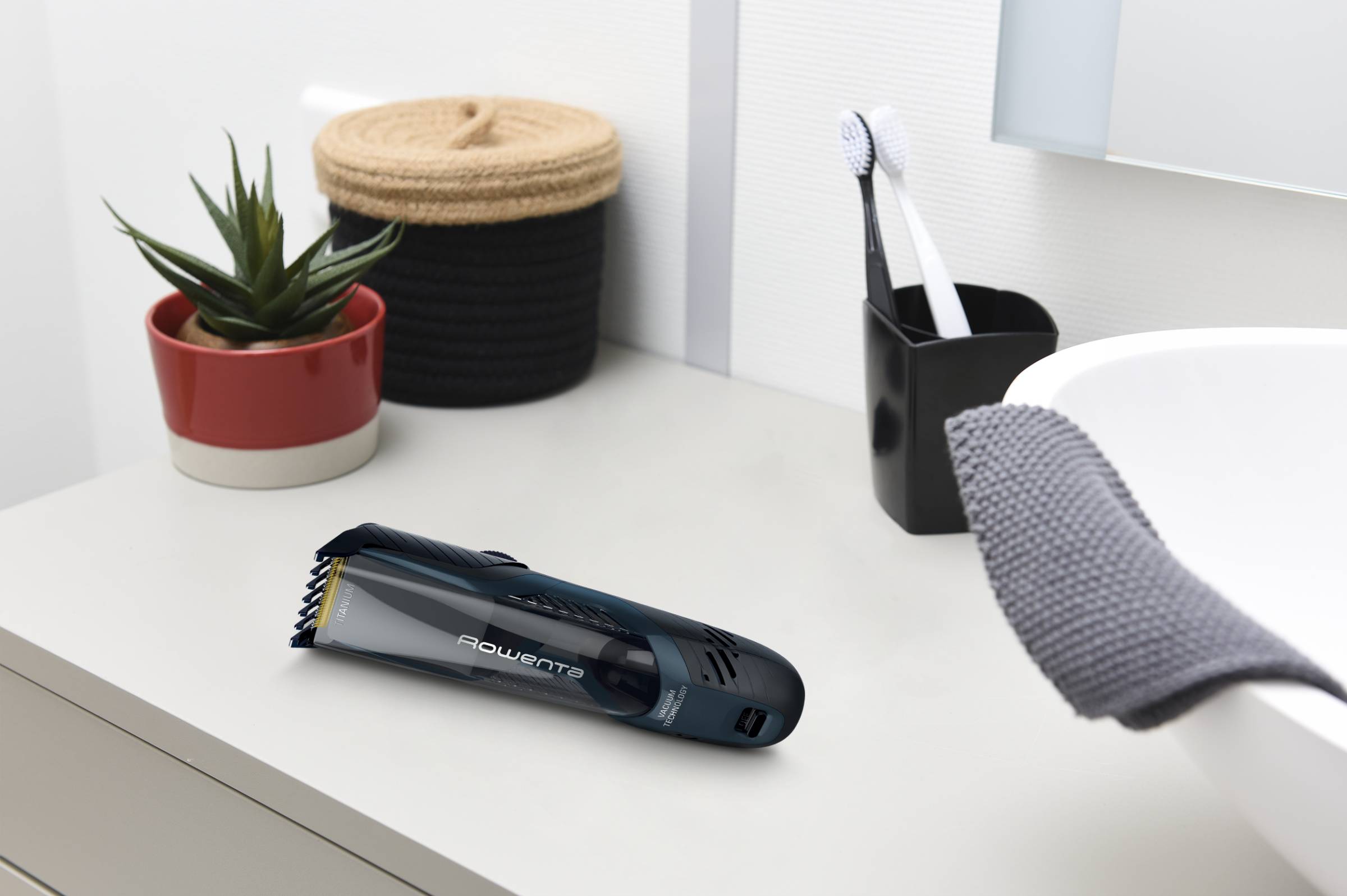 Rowenta Airforce Ultimate Specialist TN9320F0 zastrihávač vlasov a fúzov