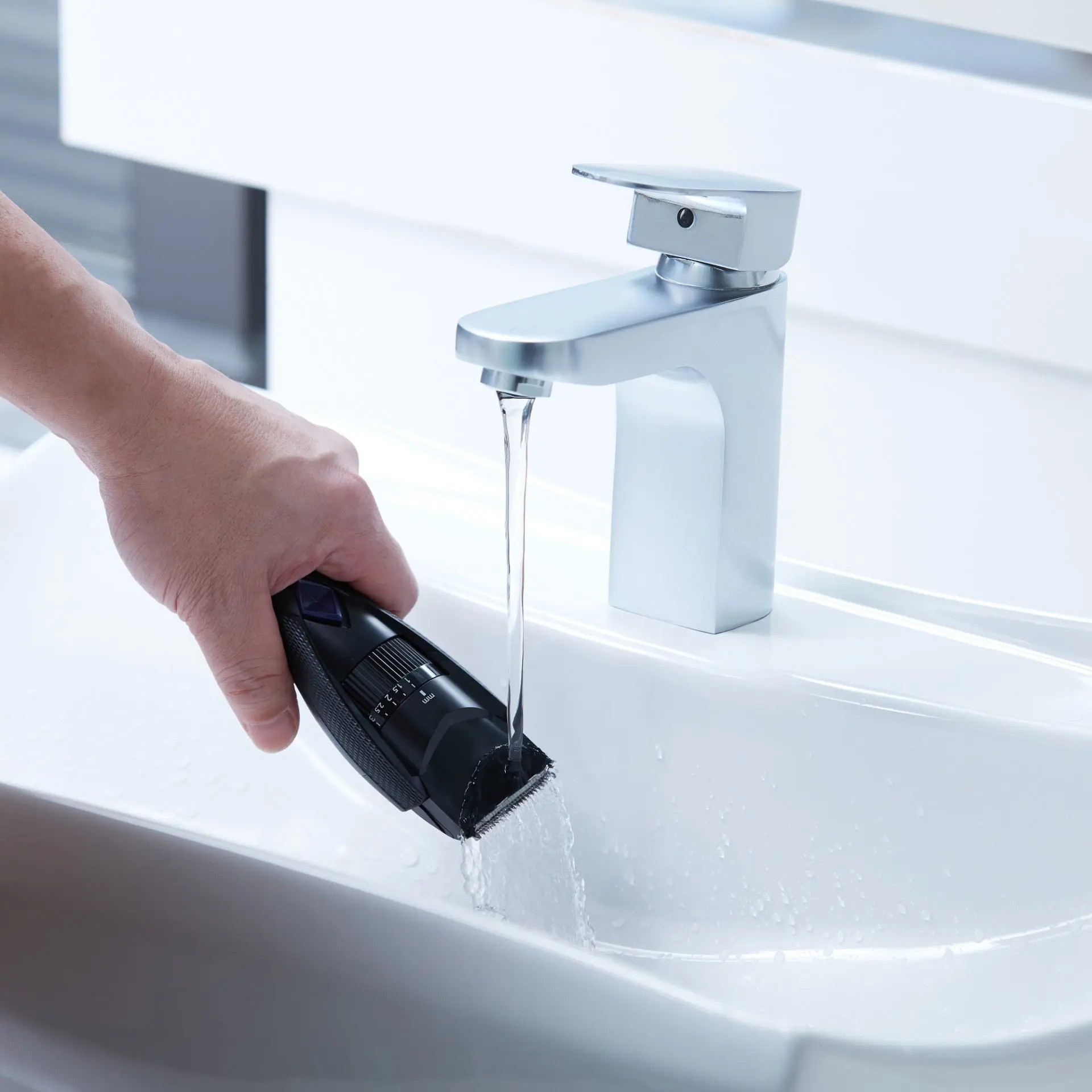 Panasonic ER-GB37-K503 zastrihávač fúzov