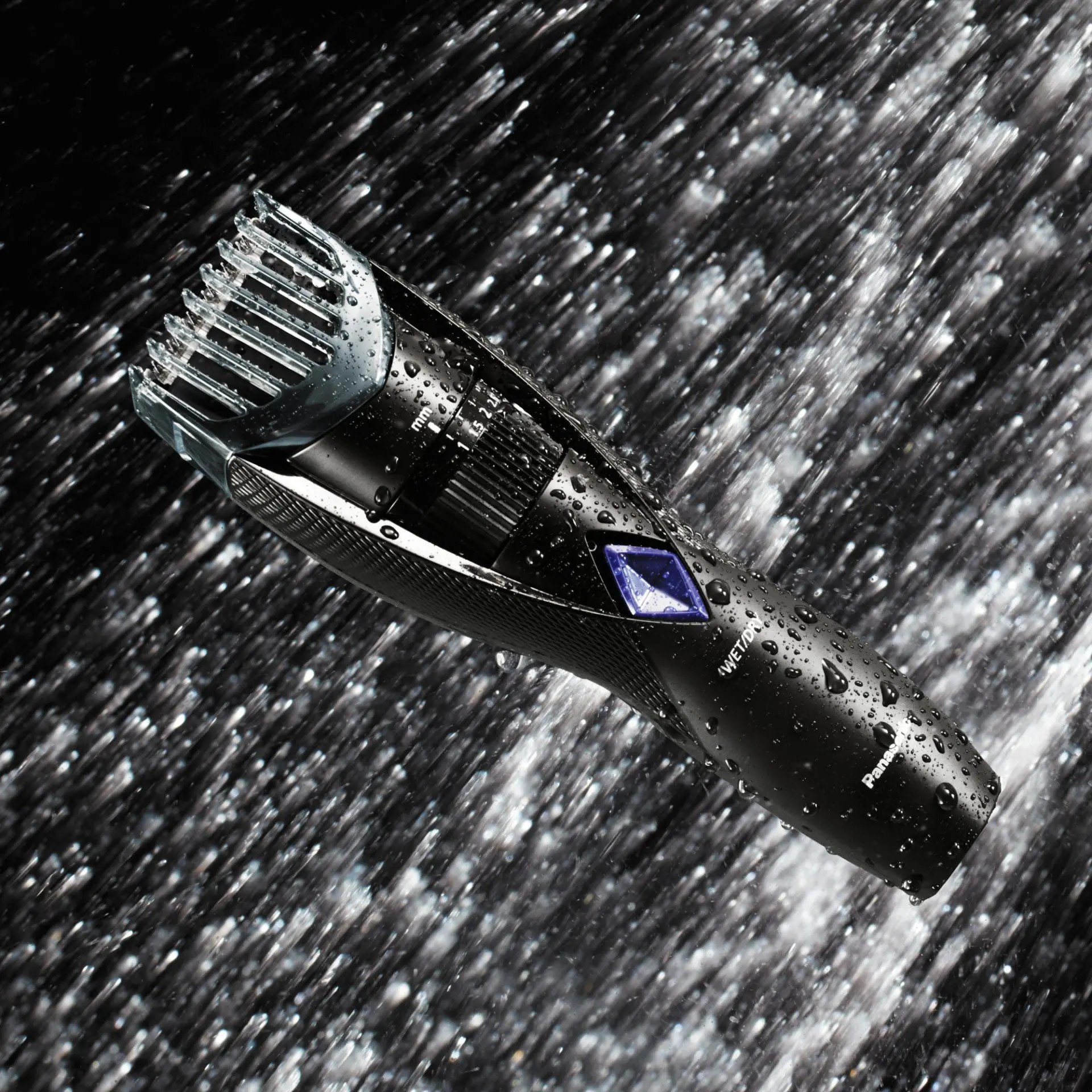 Panasonic ER-GB37-K503 zastrihávač fúzov