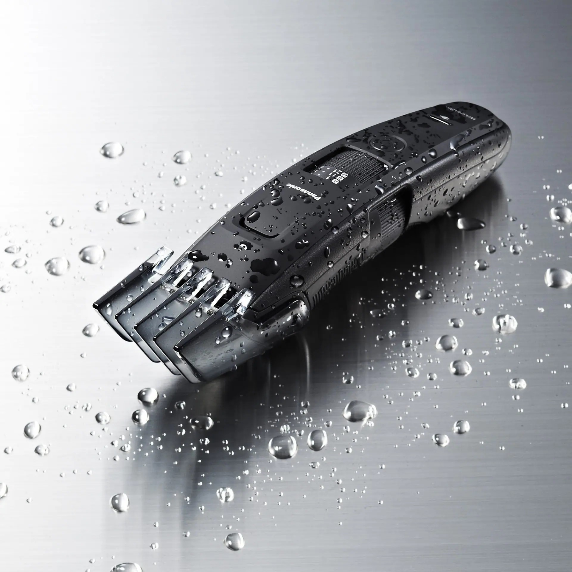 Panasonic ER-GB86-K503 zastrihávač fúzov