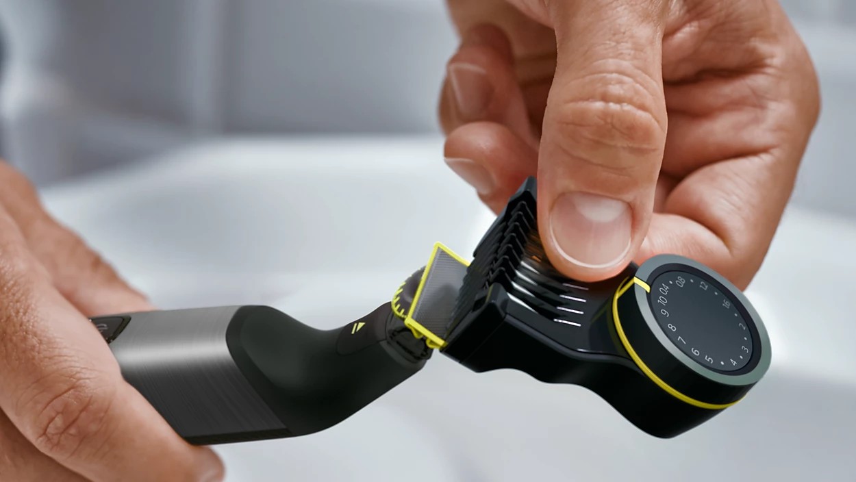 Philips OneBlade Pro 360 Face + Body QP6552/30 viacúčelový zastrihávač - Vymeniteľný hrebeň s 20 dĺžkami