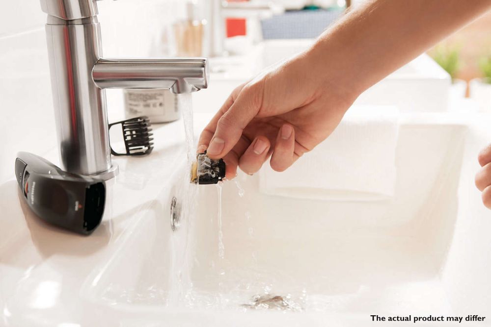 Philips QT4002/15 Series 3000 zastřihávač fúzov