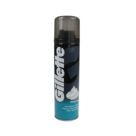 Gillette Sensitive pena na holenie 300 ml